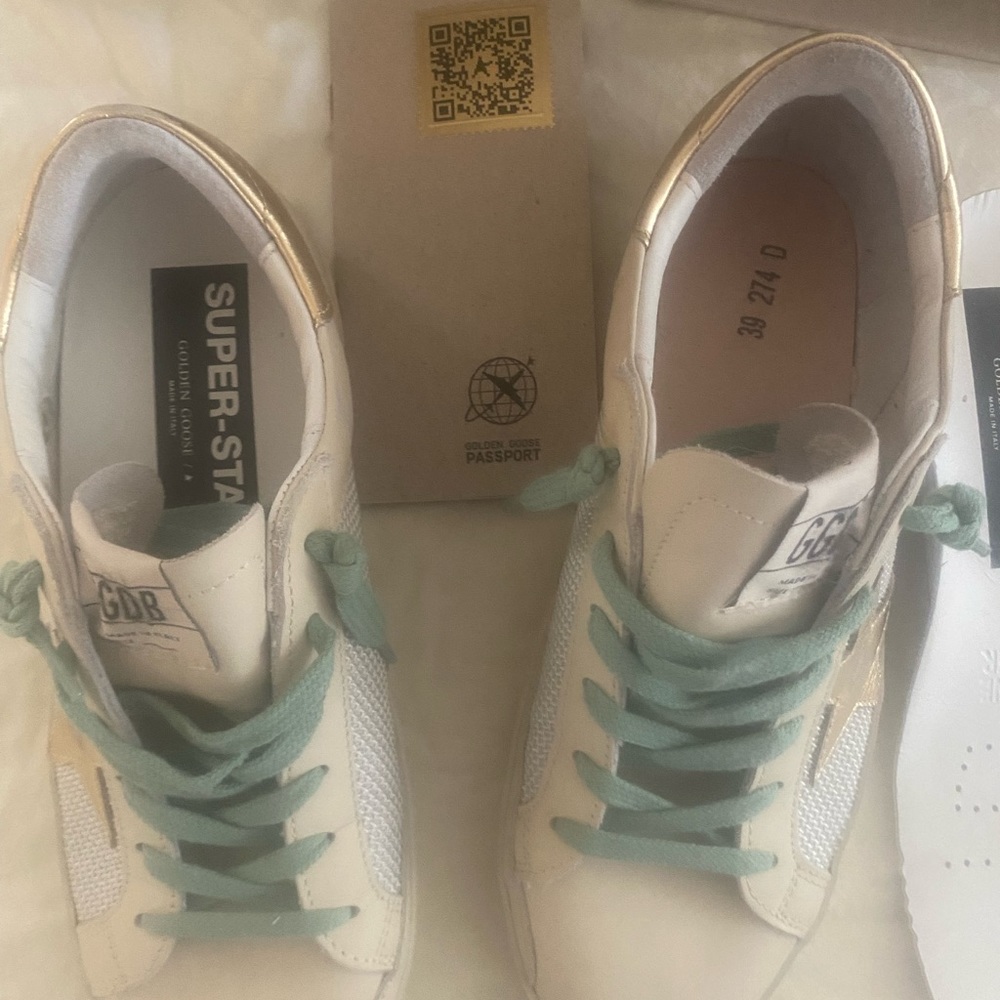 Golden Goose superstar. Women’s size 39 - Picture 8 of 9
